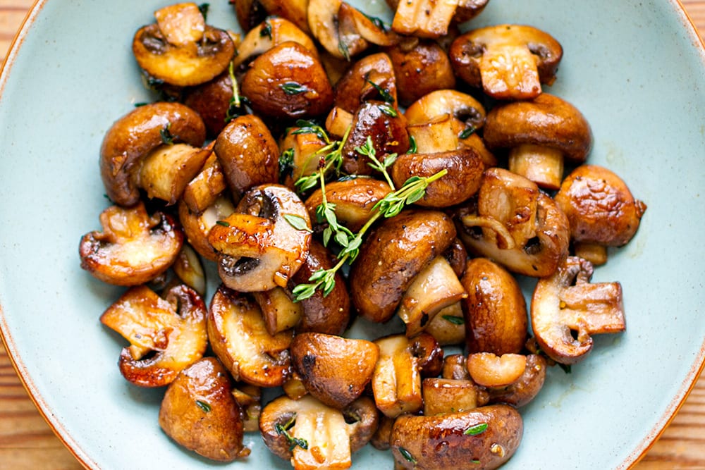 Perfectly Pan-Fried Thyme Garlic Mushrooms