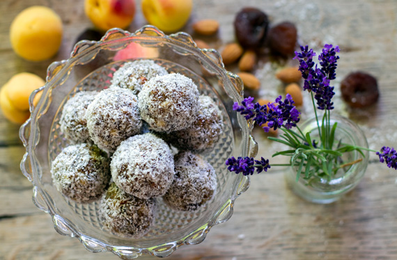 paleo energy balls with apricot and lavender