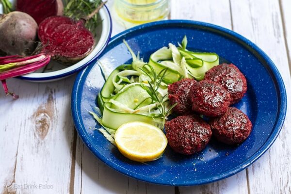 Beetroot Beef & Rosemary Burgers With Fennel Cucumber Salad