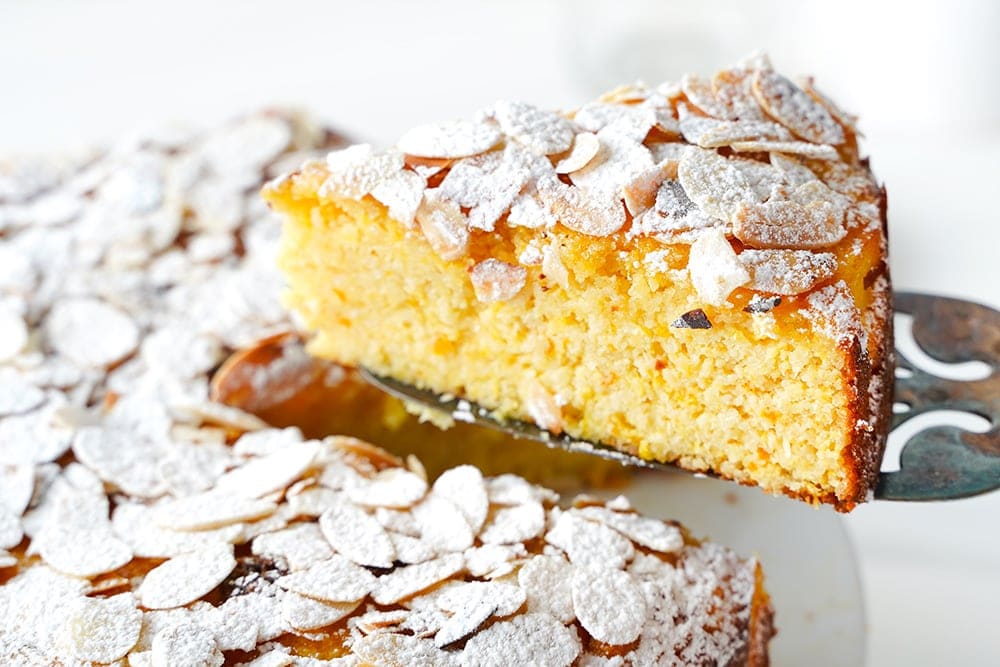 Florentine orange cake (Schiacciata alla fiorentina) - Caroline's Cooking