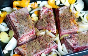 Making beef short ribs