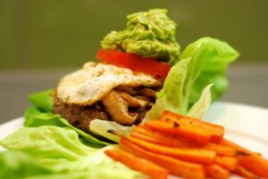 paleo-lettuce-lamb-burgers