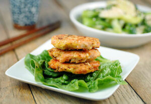 paleo-salmon-burger