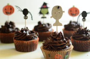 Paleo Halloween Chocolate Cupcakes