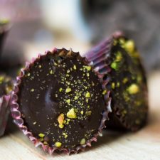 Paleo Chocolate Butter Cups With Cashew Butter