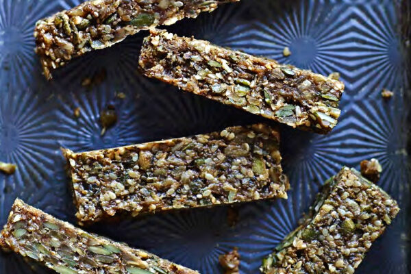 Paleo bars with seeds