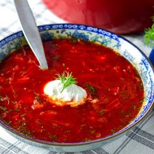 Paleo & Vegan Borscht Soup