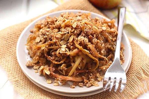 Spiralized apple crumble