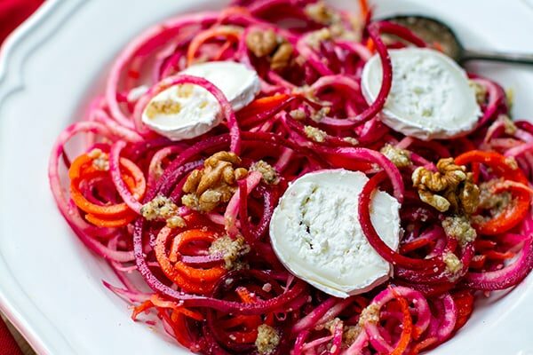 Raw beetroot salad with goat's cheese walnut dressing