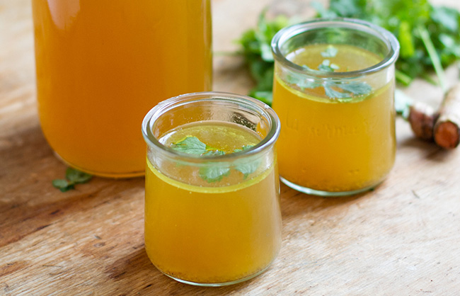 chicken-bone-broth