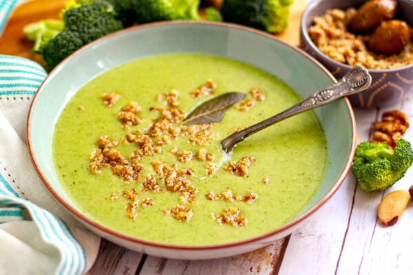healthy broccoli soup recipe