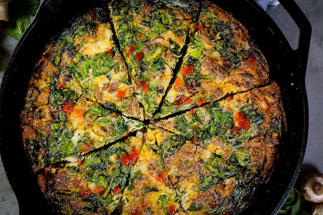 Crustless quiche with spinach