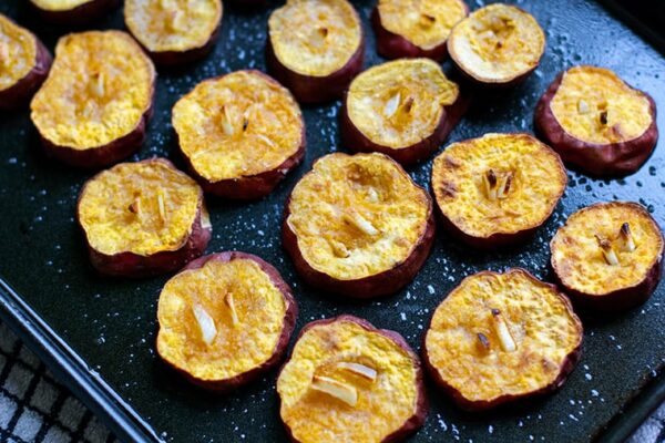 Roasted garlic sweet potatoes