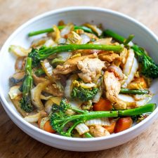 Chicken Cabbage Stir-Fry ( Paleo, Whole30, Gluten-free)