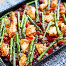 Sheet pan chicken chorizo and asparagus