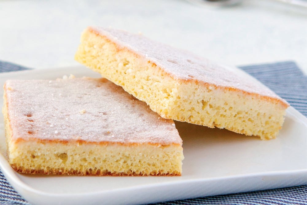 keto gooey butter cake slice.