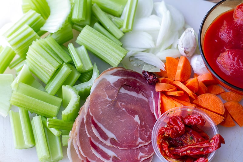 Braised Celery Ingredients