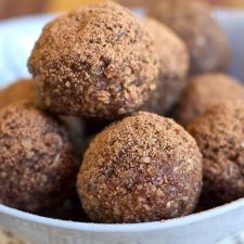Paleo Nut & Seed Bliss Balls