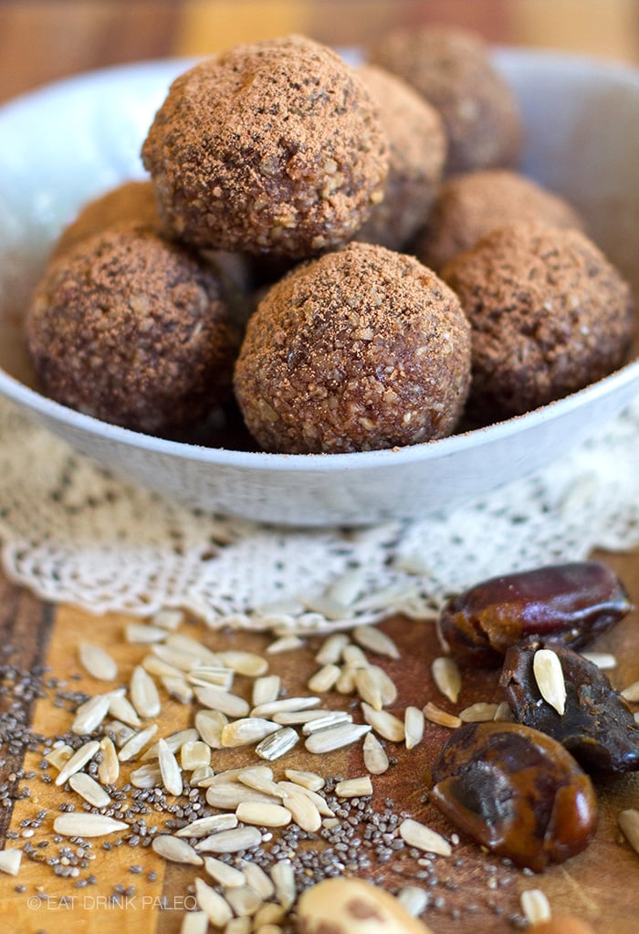 Paleo No Bake Energy Balls