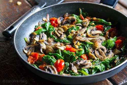 Paleo spinach and mushroom fry up
