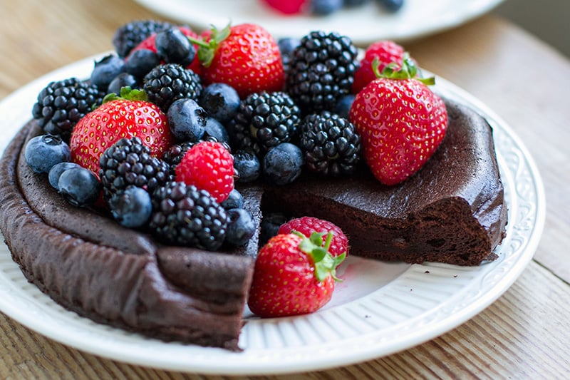 flourless chocolate cake paleo