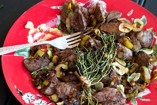 paleo liver with garlic and thyme