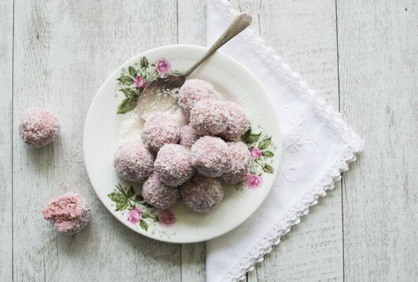 raspberry coconut bliss balls