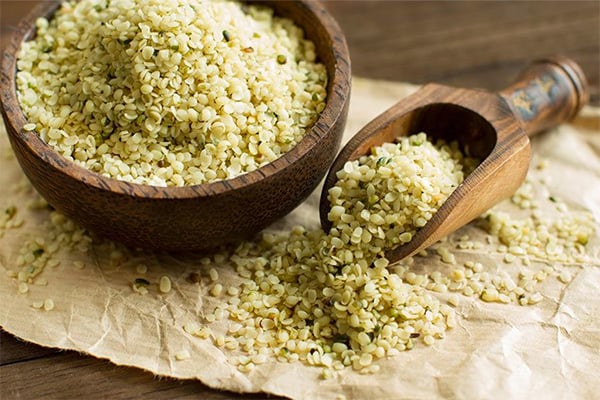 hemp-seeds-benefits-feature