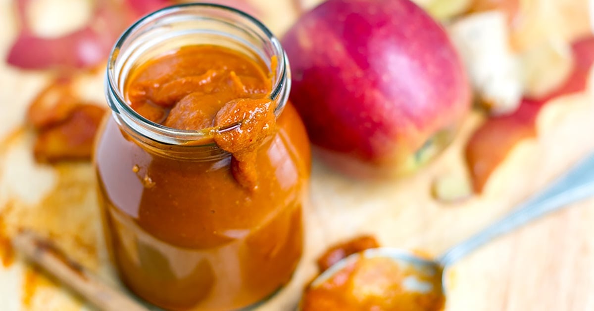 Paleo Barbecue Sauce with Apple & Cinnamon (Sugarfree, Whole30)