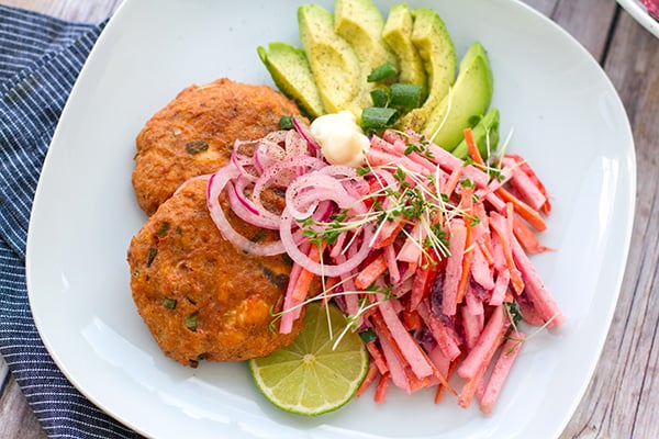 Salmon Beet Burgers With Pink Coleslaw, Avocado & Pickled Onions