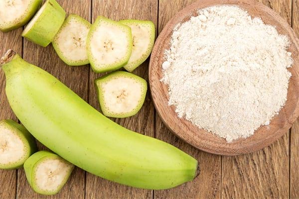 Green banana flour