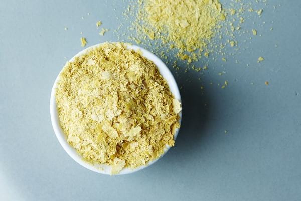 Benefits of nutritional yeast flakes