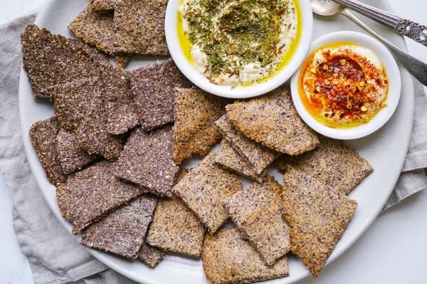 Paleo flaxseed crackers