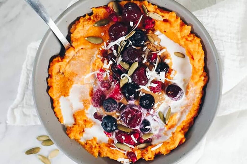 Paleo oatmeal sweet potato porridge