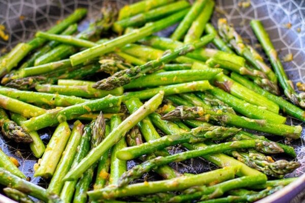Sautéed Asparagus With Ginger & Orange