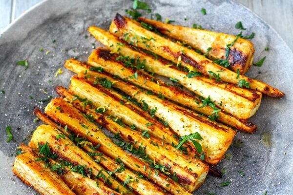 Spiced Roasted Parsnips Recipe (Paleo, Gluten-free, Whole30, Vegan)