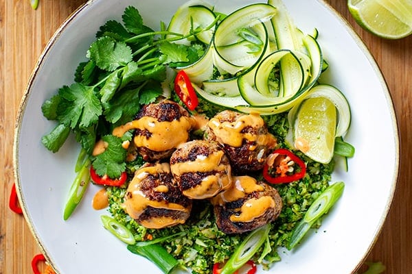 Vietnamese Meatballs With Broccoli Rice & Sriracha Mayonnaise Sauce