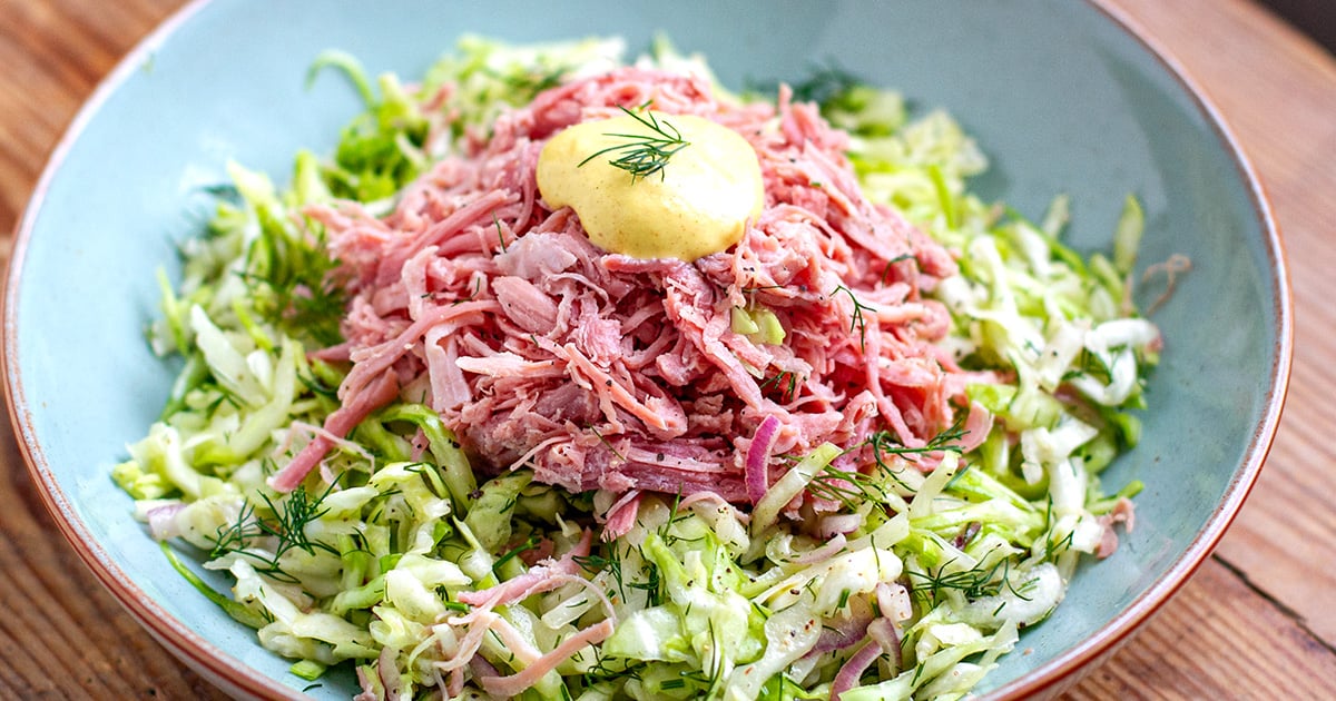 https://www.cookedandloved.com/wp-content/uploads/2019/09/ham-cabbage-salad-paleo-whole30-s.jpg