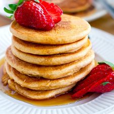 Paleo Souffle Pancakes