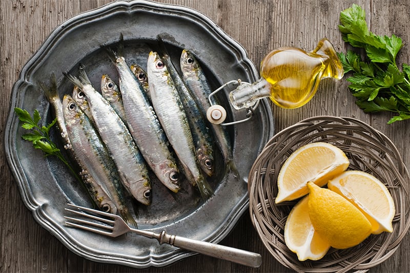 What are sardines and what do they taste like?