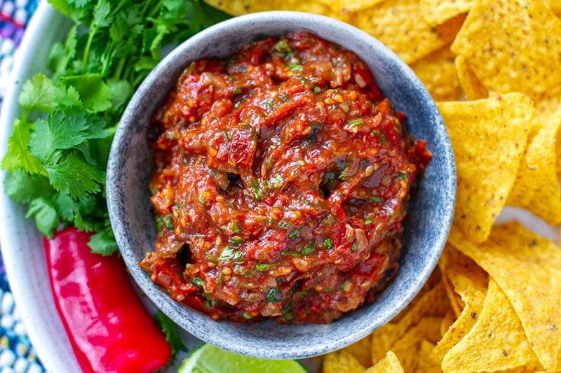 Roasted salsa tatemada recipe