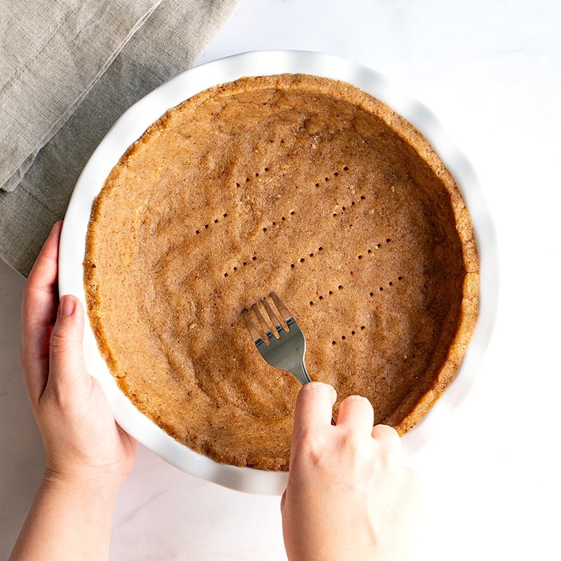 How to bake a paleo pie crust