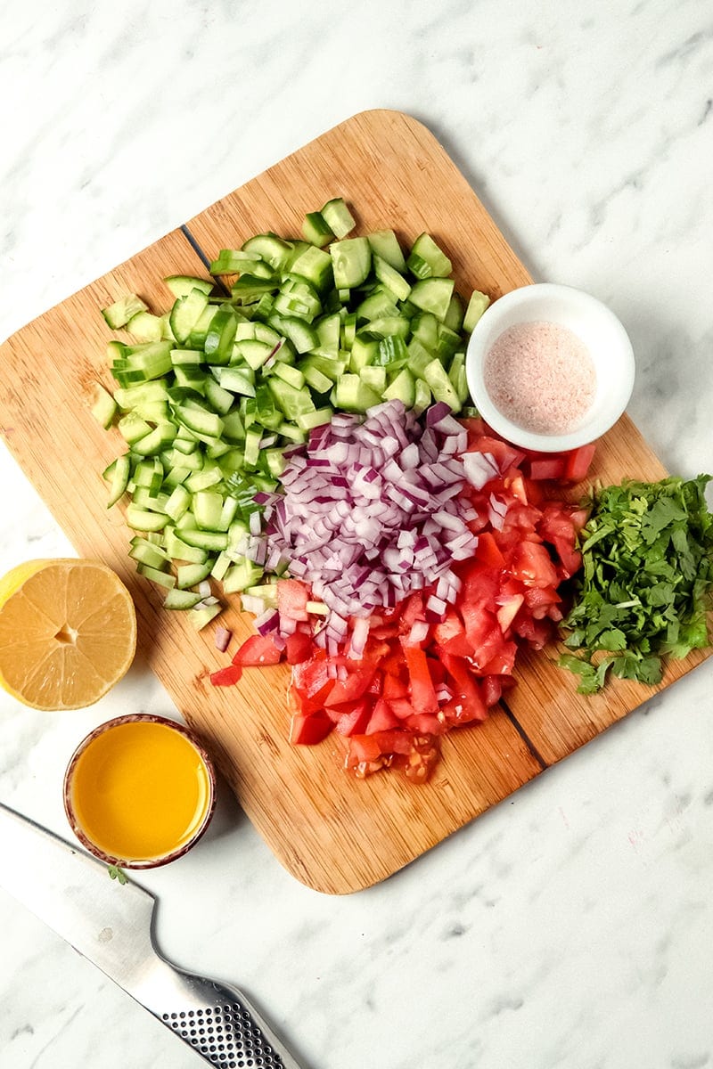 How to make Israeli salad