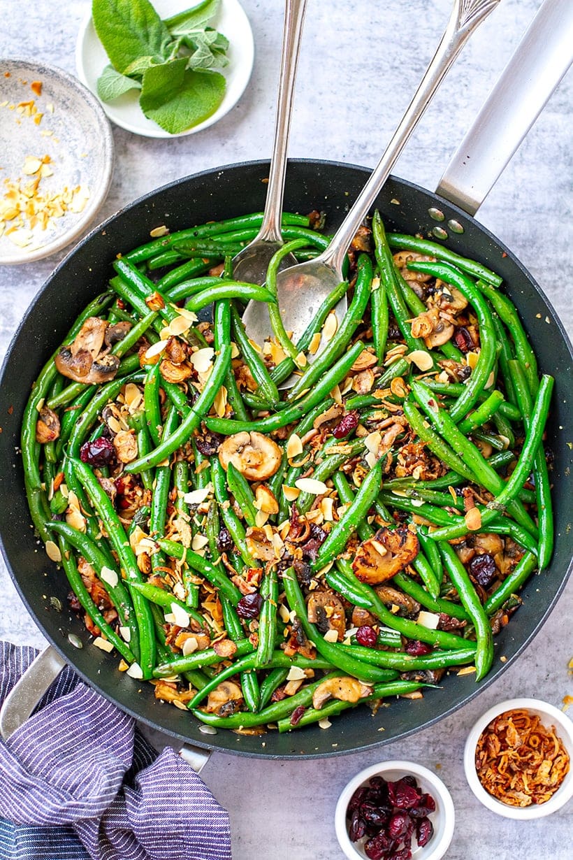 Sautéed Green Beans With Bacon Mushrooms & Garlic