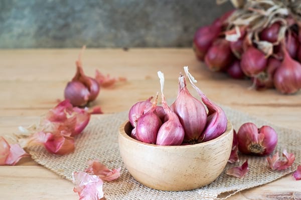 shallots 