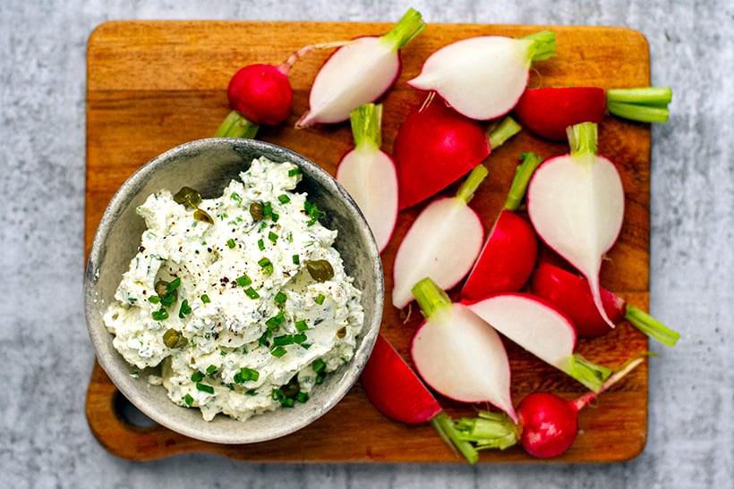 Radishes With Chive Cream Cheese Dip