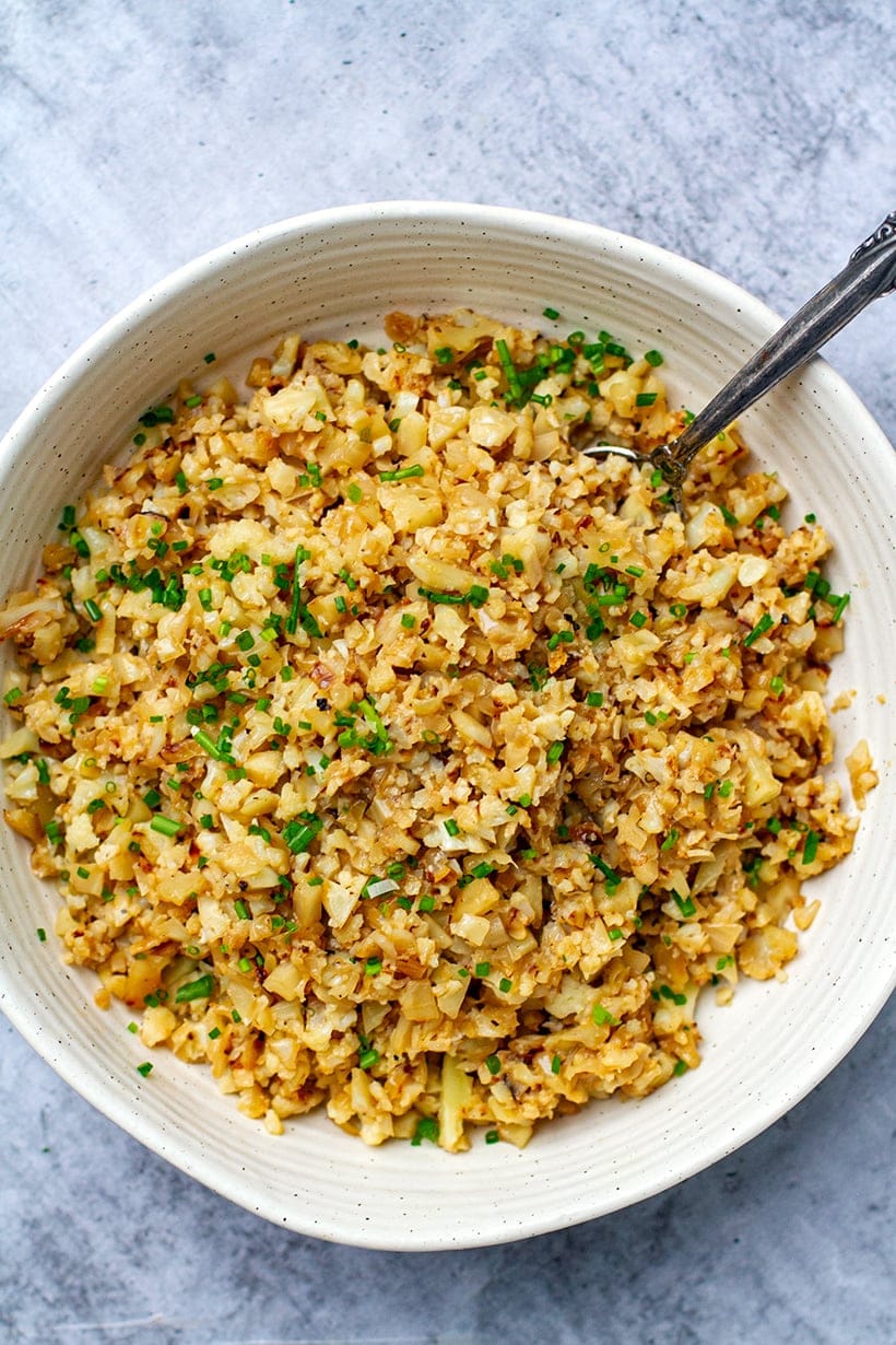 Coconut cauliflower Rice (Low-carb, Paleo, Keto, Whole30)