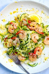 Lemon garlic shrimp zucchini pasta