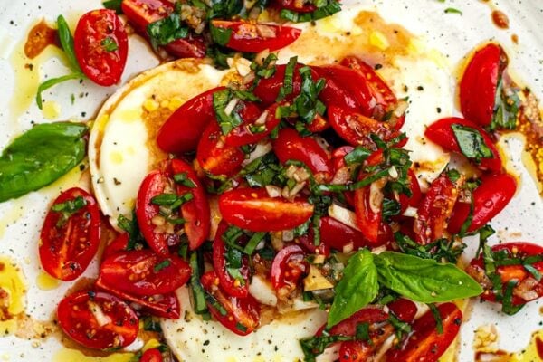Fresh Mozzarella Salad With Balsamic Tomatoes & Basil