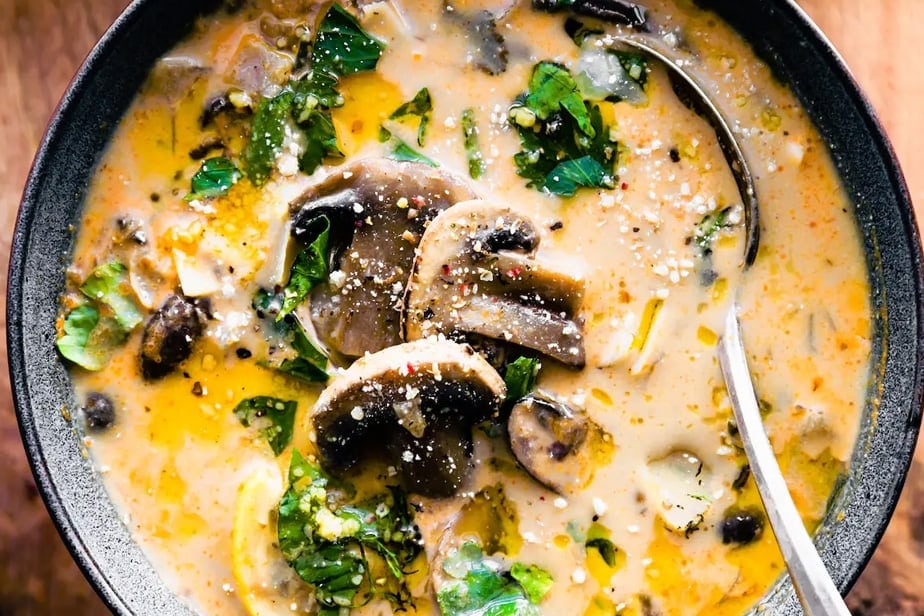 Low carb vegan mushroom soup